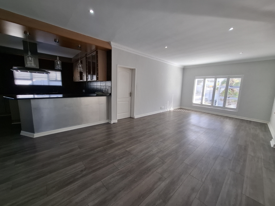 4 Bedroom Property for Sale in West Beach Western Cape